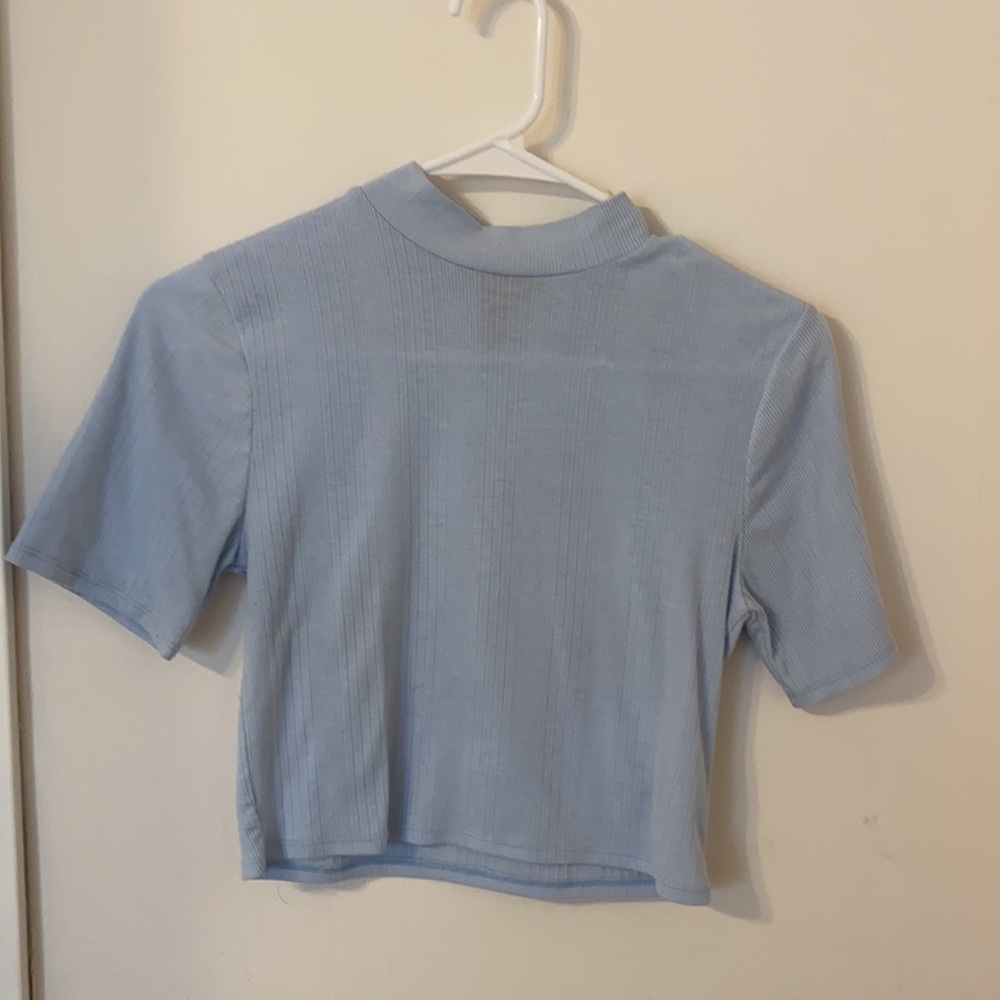 turtle neck tee - Picture 2 of 3